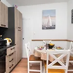 House Mirna Holiday home