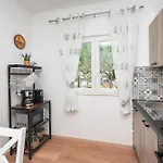 House Mirna