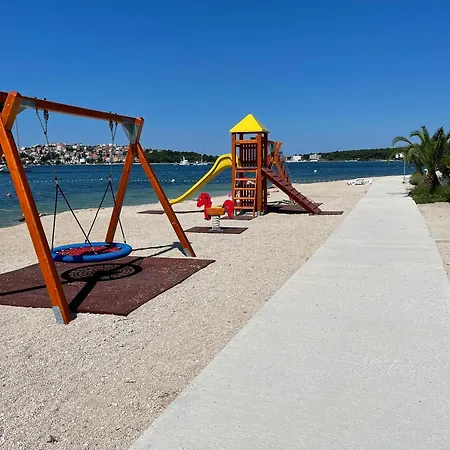 House Mirna * Rogoznica (Sibenik-Knin)