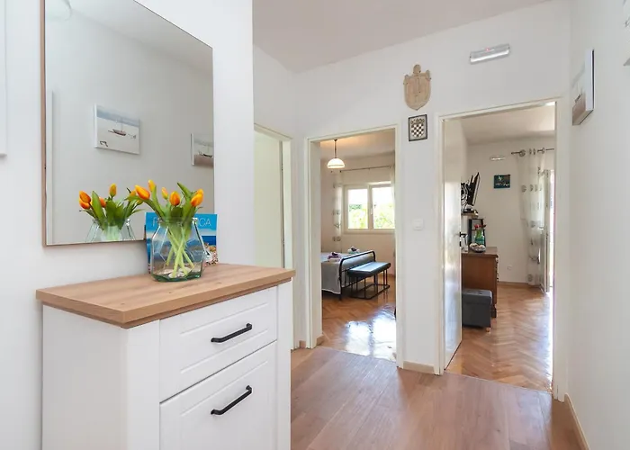 Vakantiehuis House Mirna