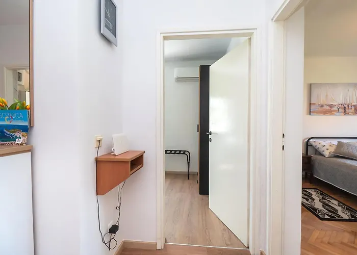 Vakantiehuis House Mirna