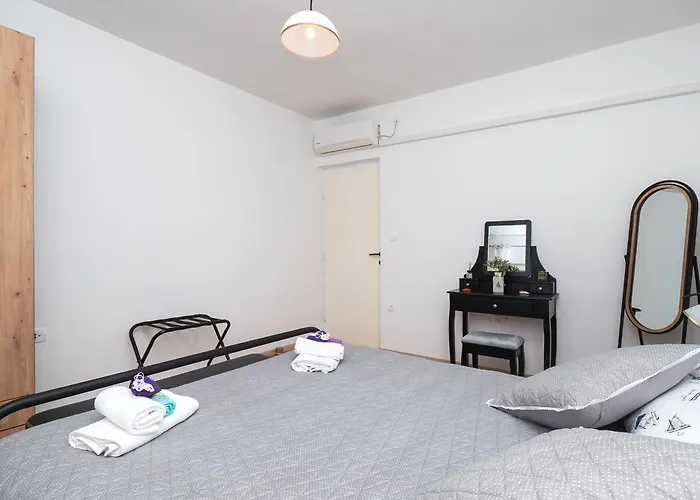 Vakantiehuis House Mirna Rogoznica (Sibenik-Knin)